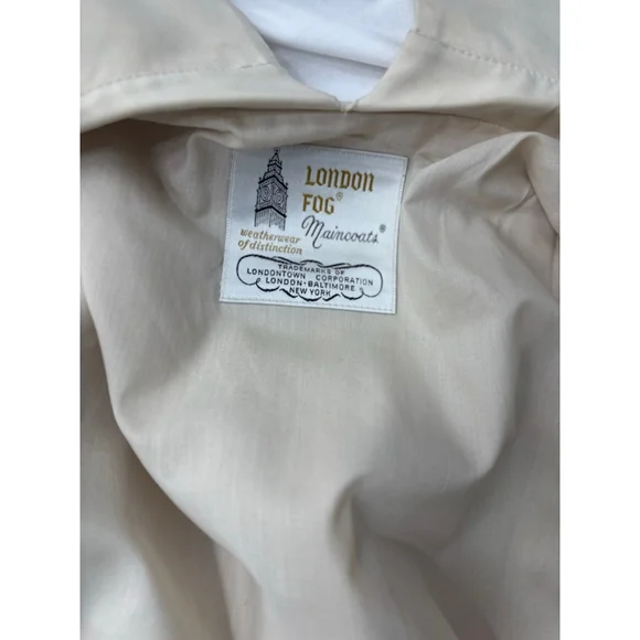 Women's London Fog Beige Trench Coat Size 12 - Picture 11 of 11